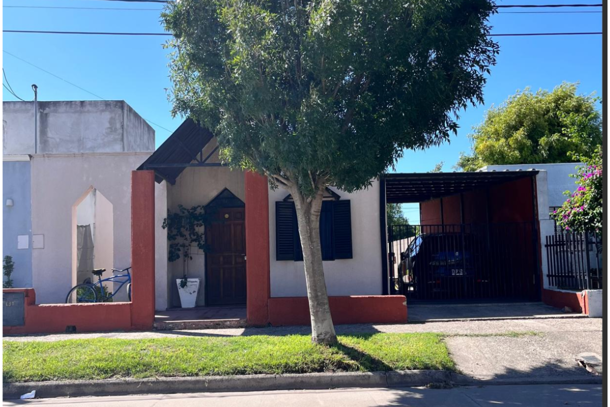 Casa familiar con Garage